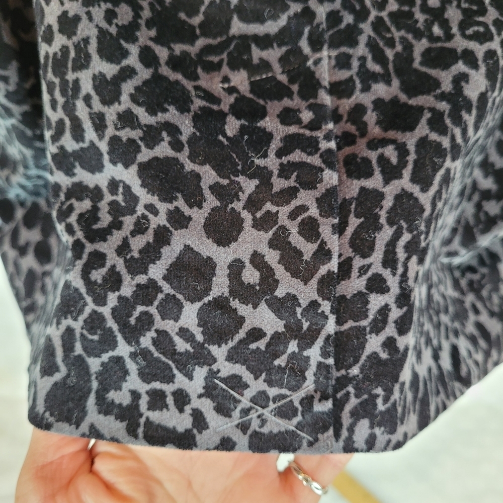 d&co Denim + Company classic gray leopard print velvet blazer classic office S - Picture 4 of 10